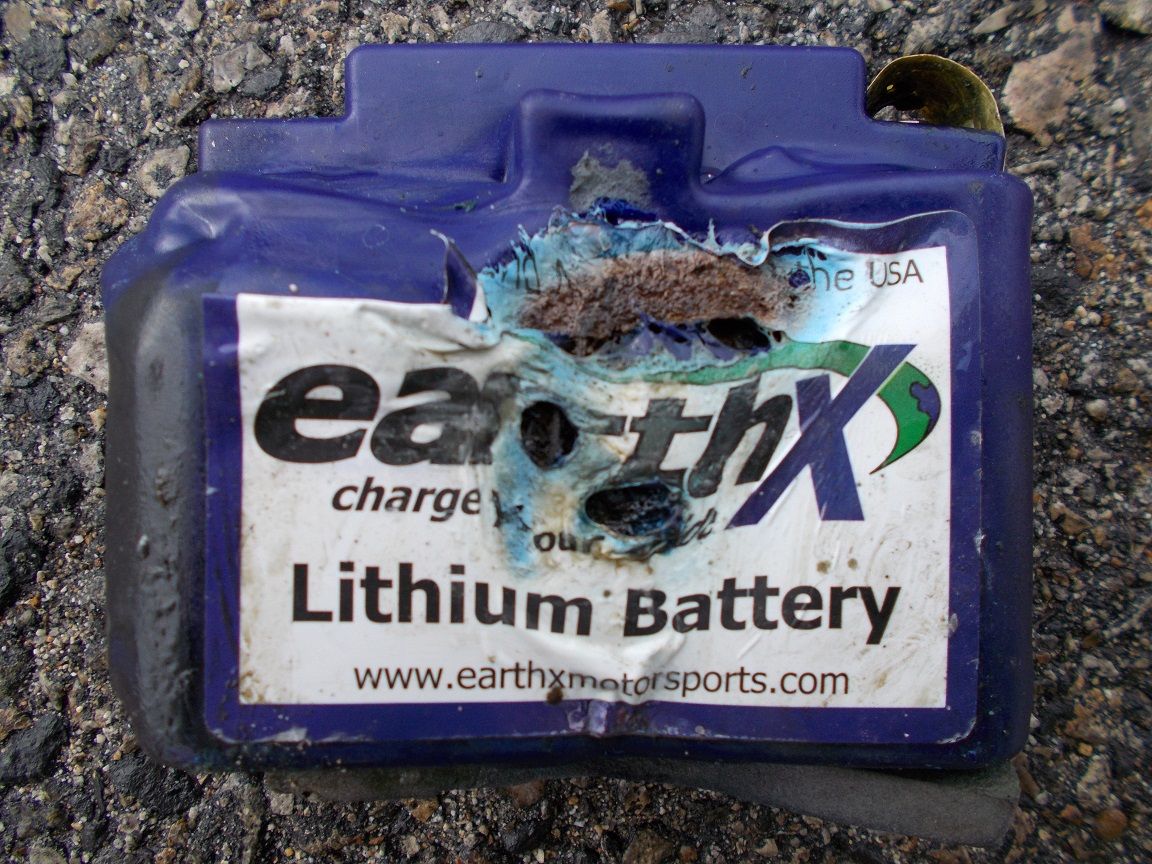 Earth X Battery Warning!!! Avid and Kitfox parts Suppliers